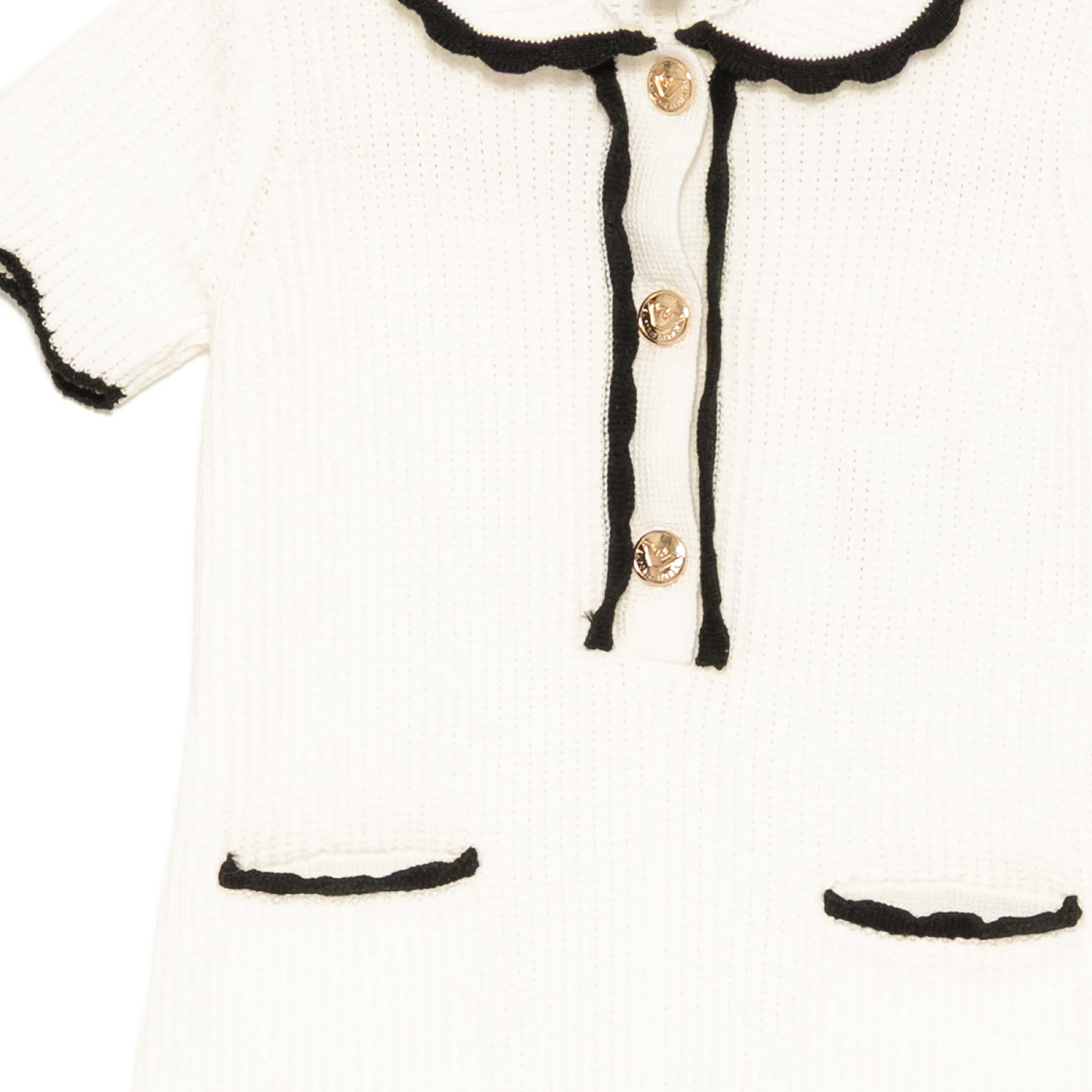 EG000755AF22776_U0003